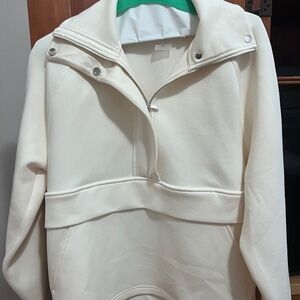 Calla scuba pullover in cream